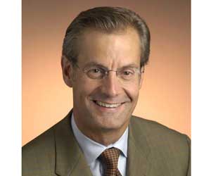 Gary B. Smith, CEO de Ciena