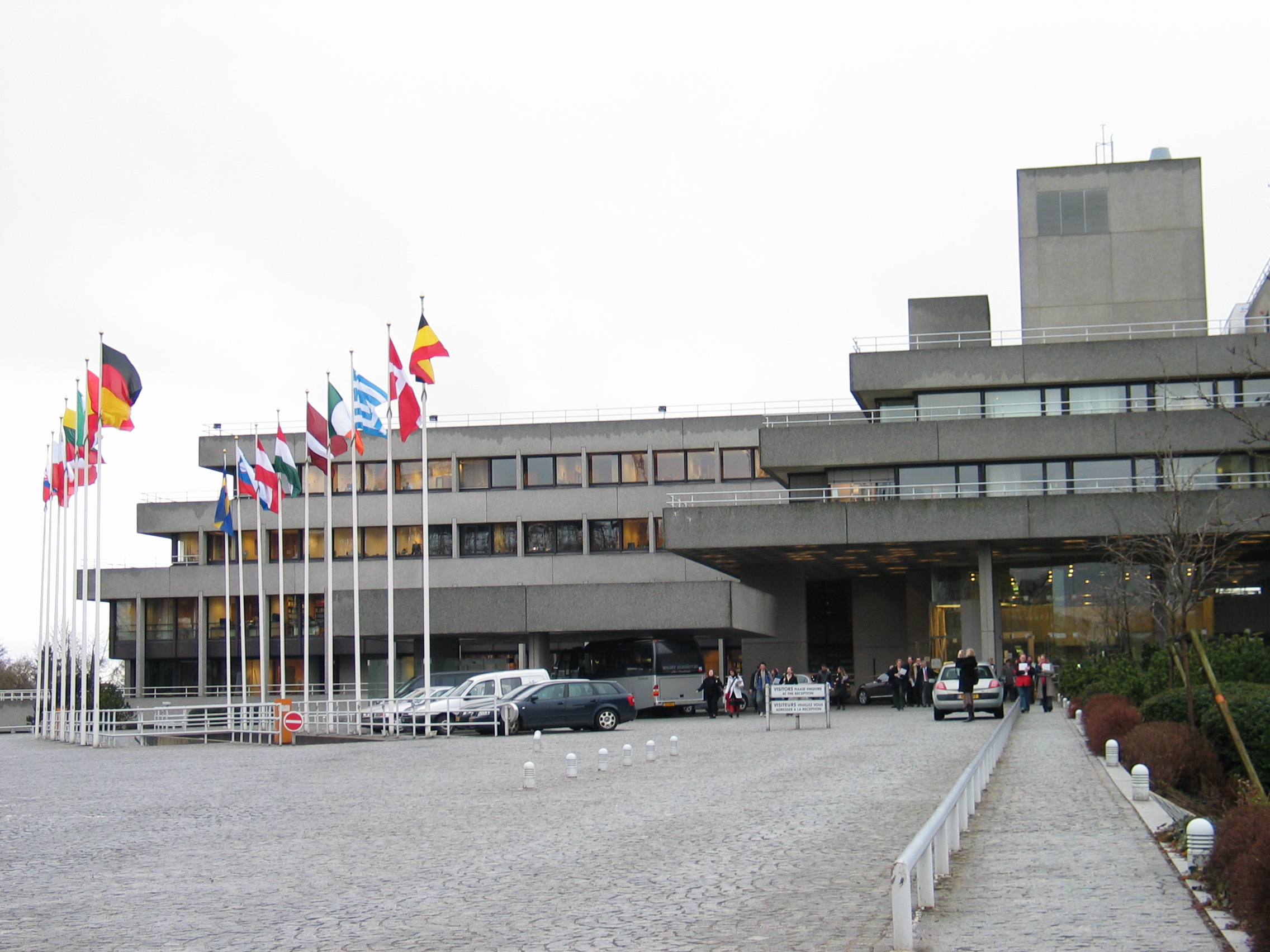 Fachada de la sede de BEI en Luxemburgo