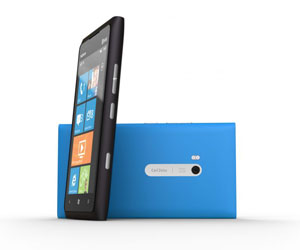 Nokia Lumia 900 costes