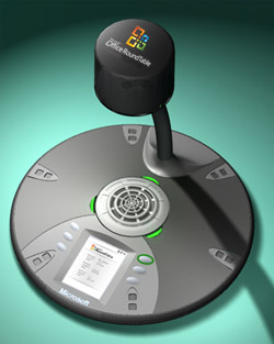 Microsoft RoundTable es un teléfono para conferencias con una cámara de 360 grados que puede capturar una vista panorámica de todos los participantes, seguir a la persona que está hablando o grabar la reunión.
